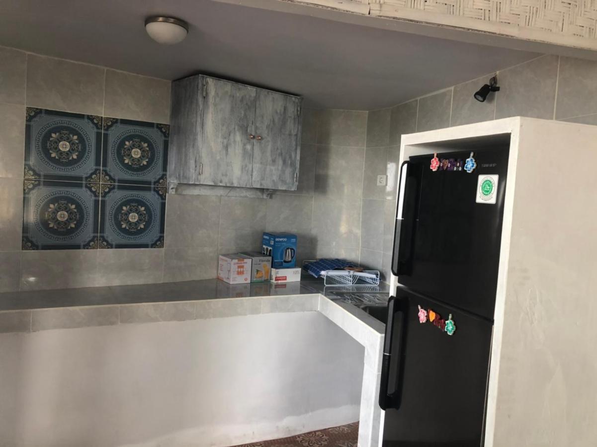 艾湄湾 瓦厄尼斯落景观洋房和餐厅酒店 外观 照片