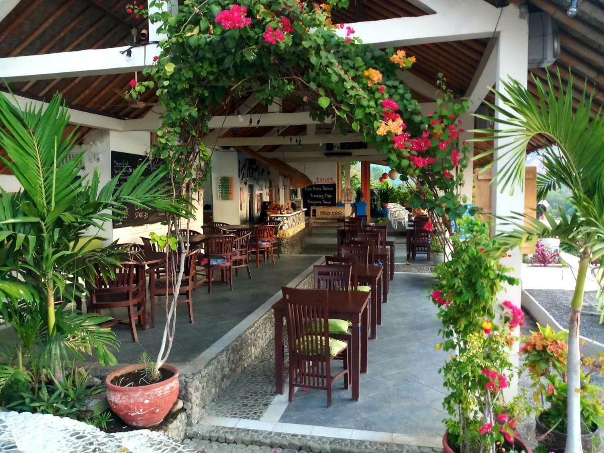 艾湄湾 瓦厄尼斯落景观洋房和餐厅酒店 外观 照片